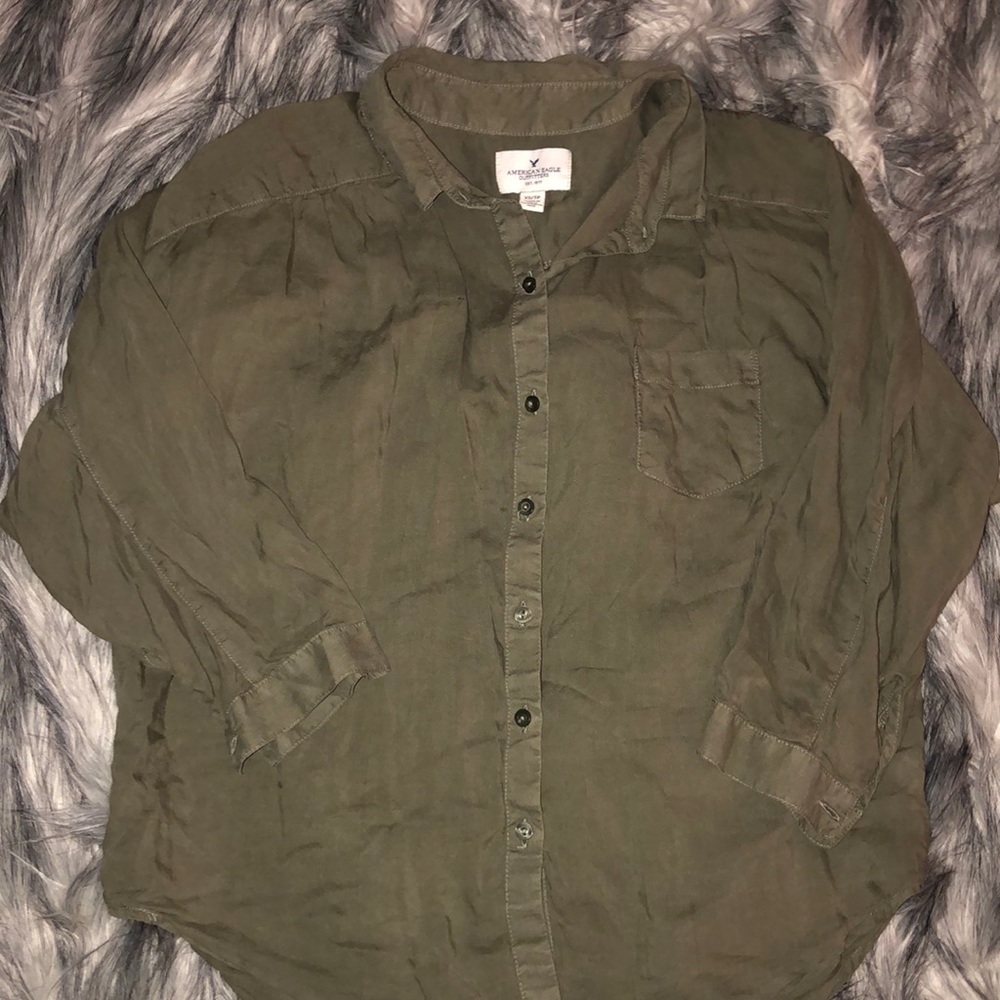 American Eagle top